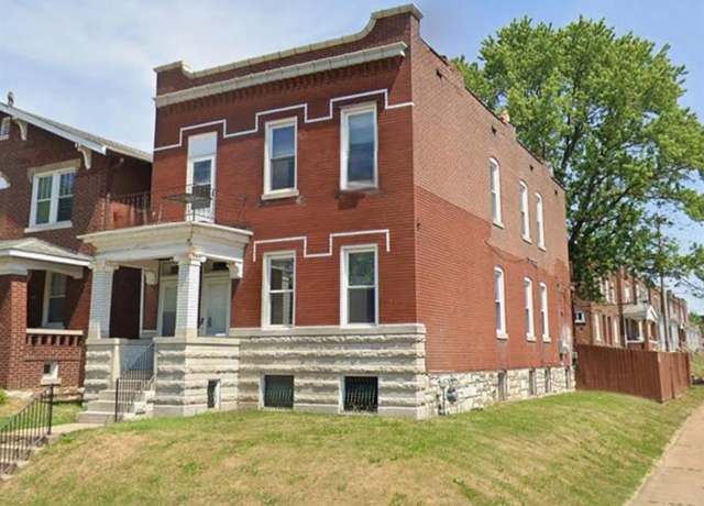 Property at 3101 Osage St, St Louis, MO 63118, 4 beds, 2 baths