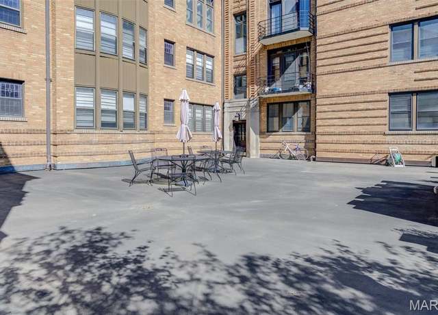 Property at 705 Westwood Dr Unit 3C, Clayton, MO 63105, 2 beds, 1 bath
