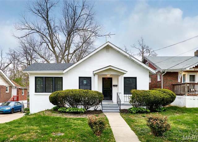 Property at 8821 Olden Ave, St Louis, MO 63114, 2 beds, 1 bath