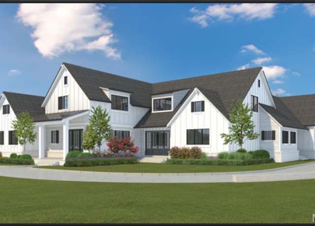 Property at 11758 Westham Dr, Town And Country, MO 63131