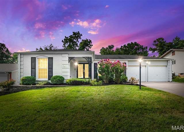 Property at 11682 Holly Springs Dr, St Louis, MO 63146, 3 beds, 2 baths