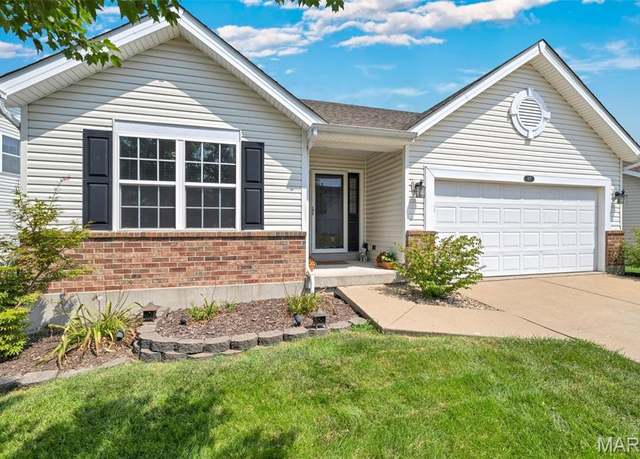 Property at 417 Briarchase Pl, Lake St Louis, MO 63367, 3 beds, 3 baths