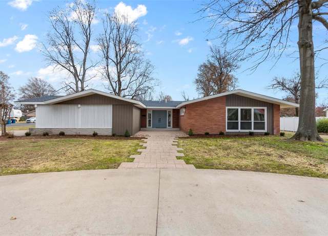 Property at 1401 Warde Rd, Charleston, MO 63834, 3 beds, 3 baths