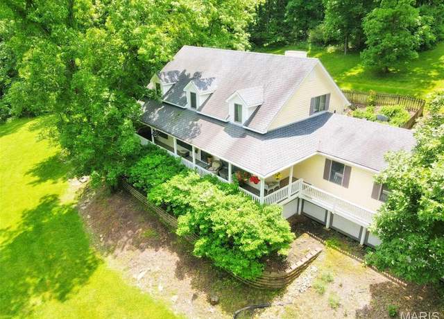 Property at 18232 Prickly Pear Ct, Pacific, MO 63069, 3 beds, 3.5 baths