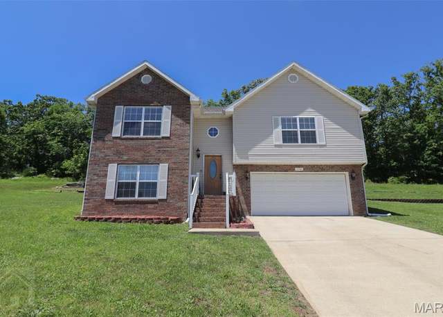 Property at 156 Lyle Curtis Cir, Waynesville, MO 65583, 4 beds, 2.5 baths