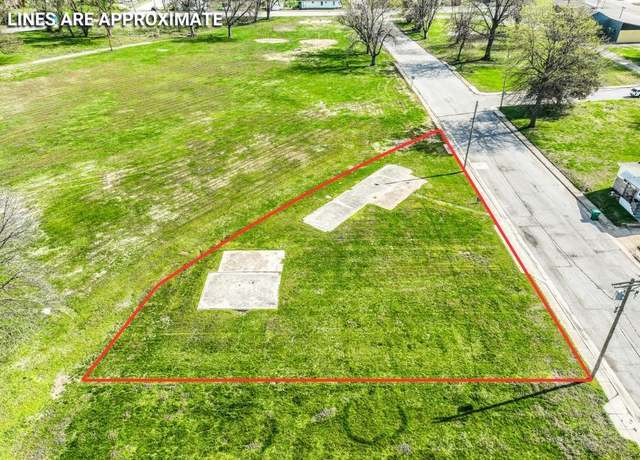 Property at 1120 Meridian Ave, Granite City, IL 62040