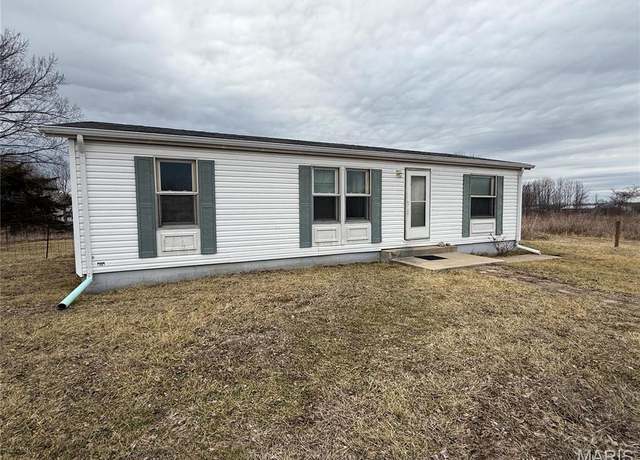 Property at 16111 Brendon Dr, Farmington, MO 63640, 3 beds, 2 baths