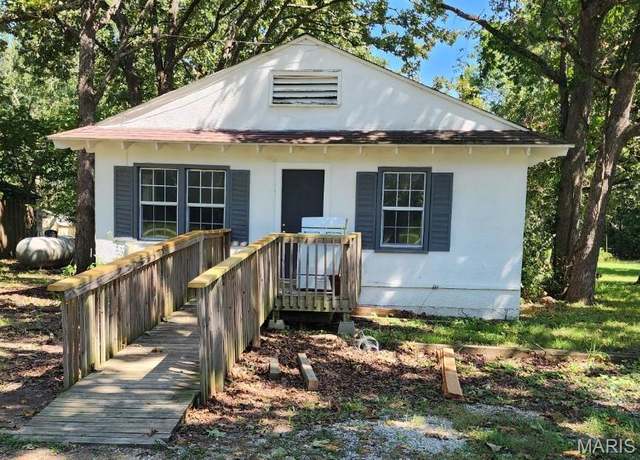 Property at 25242 Hwy 17 S, Waynesville, MO 65583, 3 beds, 1 bath