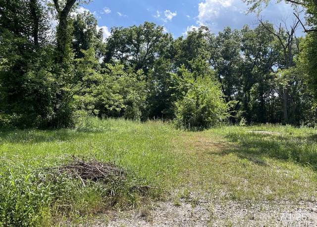 Property at 2416 Lorraine Dr, Cahokia, IL 62206