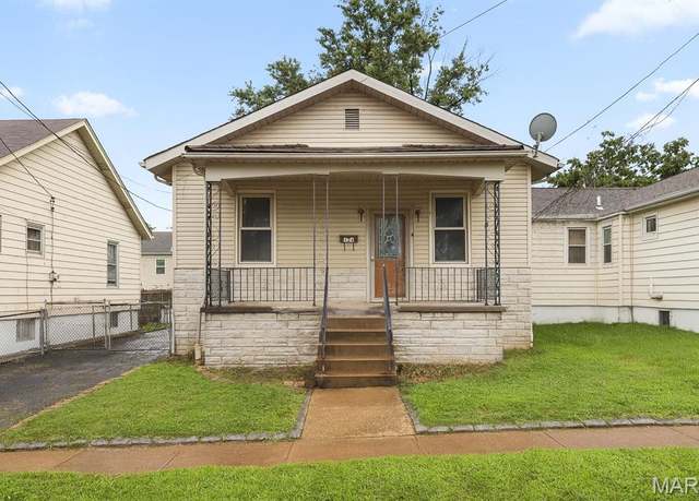 Property at 124 Mann St, St Louis, MO 63125, 2 beds, 1 bath