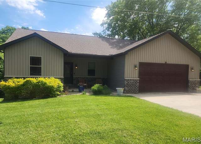 Property at 357 Timber Ln, Jackson, MO 63755, 3 beds, 3 baths