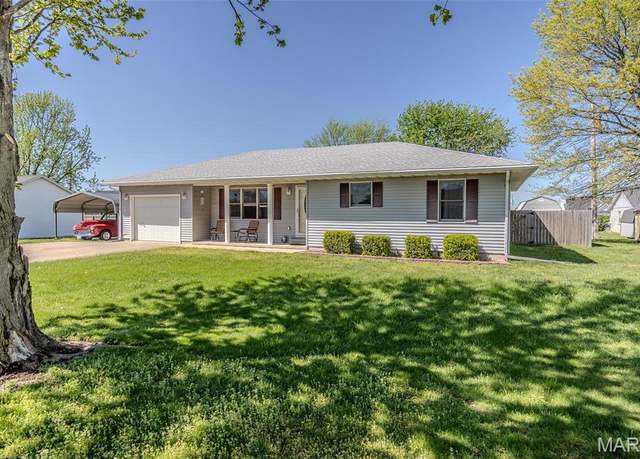 Property at 1123 Howard Dr, Lebanon, MO 65536, 3 beds, 2 baths