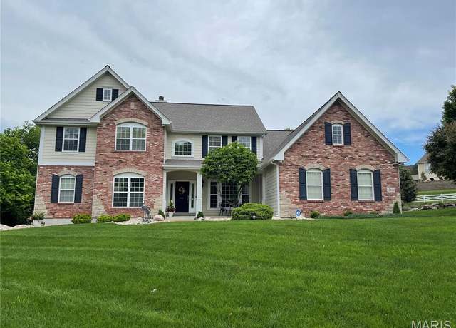 Property at 12438 Grandview Lake Dr, St Louis, MO 63127, 5 beds, 5.5 baths