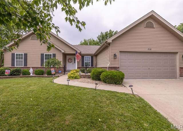 Property at 316 Spring Day Ct, Lake St Louis, MO 63367, 4 beds, 3 baths