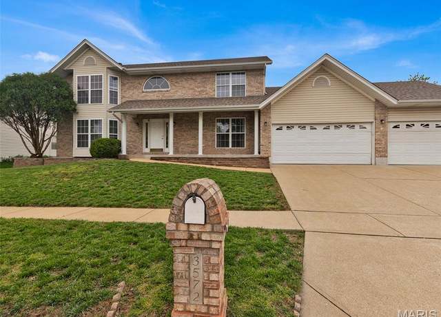 Property at 3572 Swan Cir S, Arnold, MO 63010, 3 beds, 3 baths