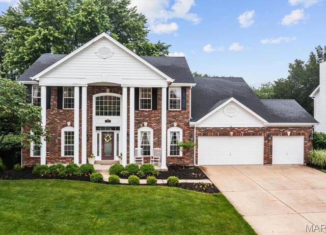 Property at 545 Autumn Bluff Dr, Ellisville, MO 63021, 5 beds, 4 baths