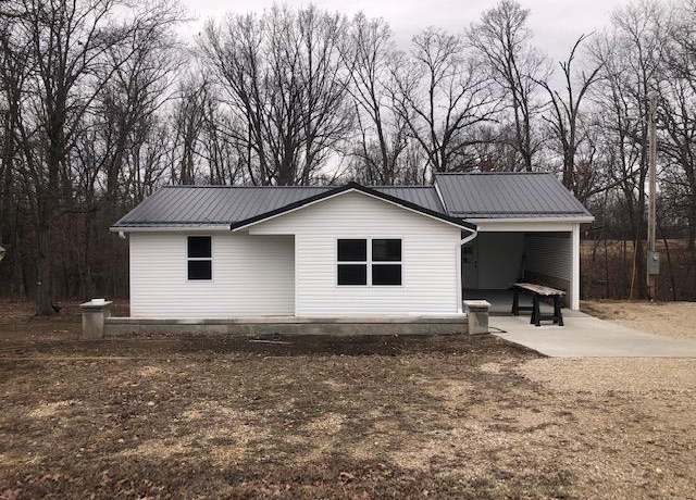 Property at 13387 Highway 17, Crocker, MO 65452, 2 beds, 1 bath