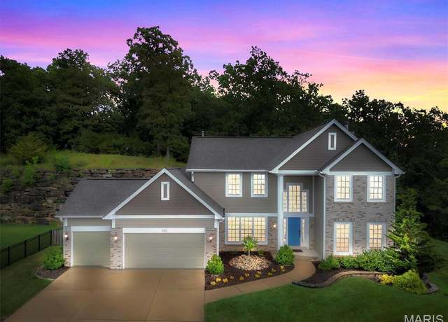 Property at 212 Palisades Ridge Ct, Eureka, MO 63025, 3 beds, 2.5 baths