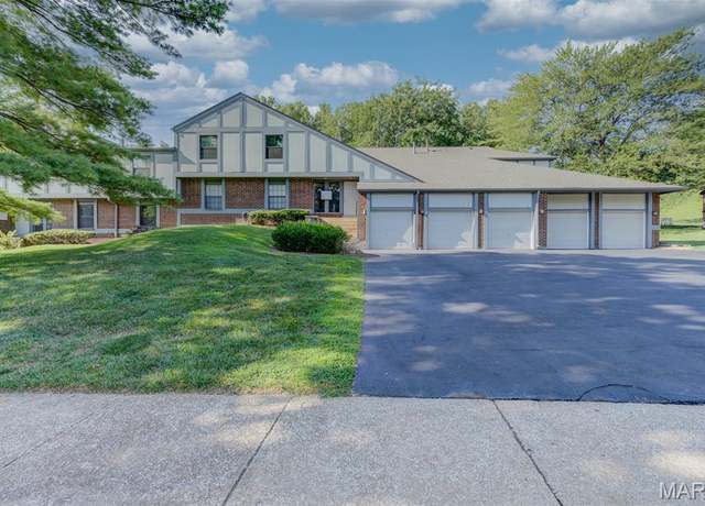 Property at 13168 Royal Pines Dr, Maryland Heights, MO 63146, 3 beds, 2 baths