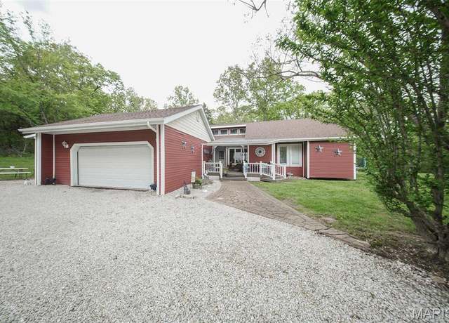 Property at 12455 Jefferys Pl, Rolla, MO 65401, 4 beds, 3 baths
