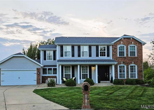 Property at 7415 Maple Bridge Ct, Mehlville, MO 63129, 4 beds, 2.5 baths