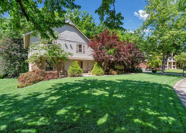 Property at 4818 Gatesbury Dr, Mehlville, MO 63128, 4 beds, 3.5 baths