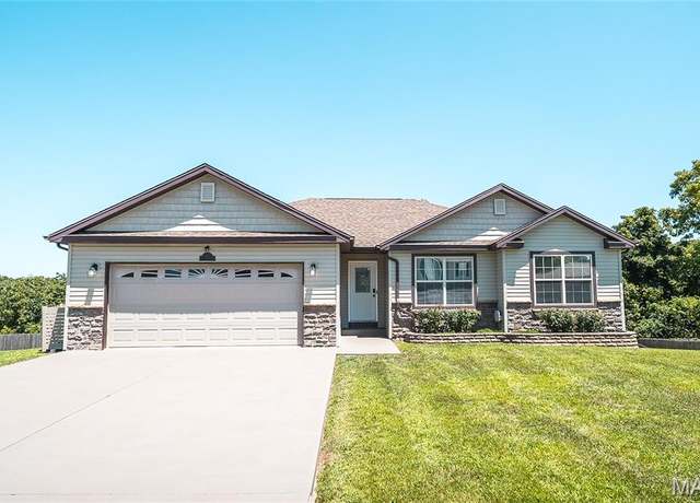 Property at 115 Creek View Dr, St Robert, MO 65584, 5 beds, 3 baths