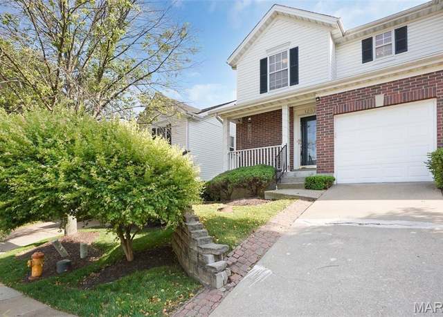 Property at 1287 Big Bend Crossing Dr, Manchester, MO 63088, 2 beds, 2 baths