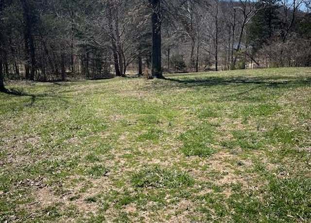 Property at 400 N Hill Side Rd, De Soto, MO 63020