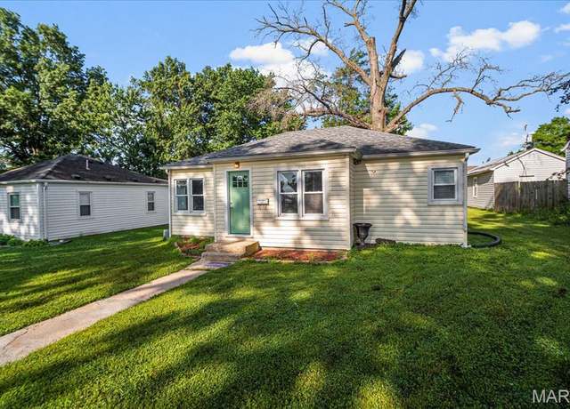 Property at 127 Welch Dr, Elsberry, MO 63343, 3 beds, 1 bath