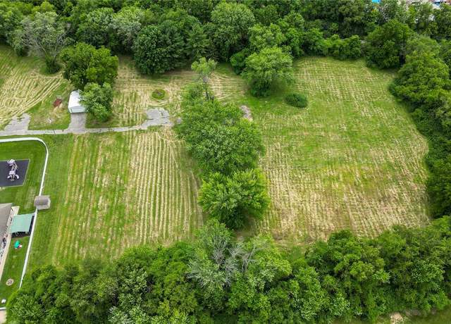 Property at 6825 Old Collinsville Rd, O'fallon, IL 62269