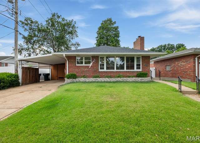 Property at 5810 Holly Hills Ave, St Louis, MO 63109, 3 beds, 1.5 baths