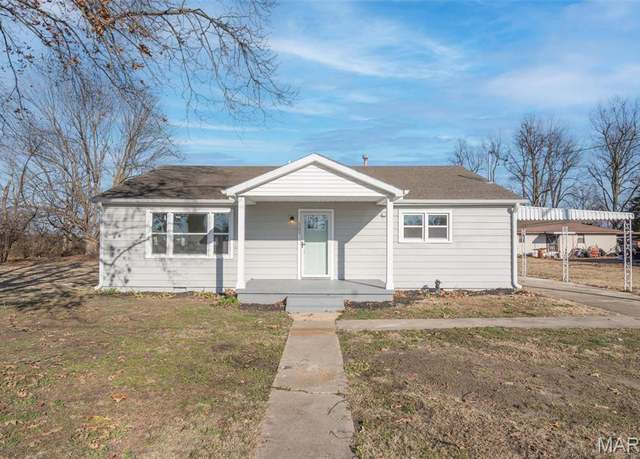 Property at 121 W Hicks St, Cardwell, MO 63829, 2 beds, 2 baths
