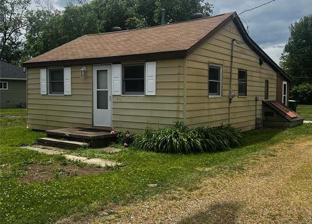 Property at 119 Douglas St, IL 62269