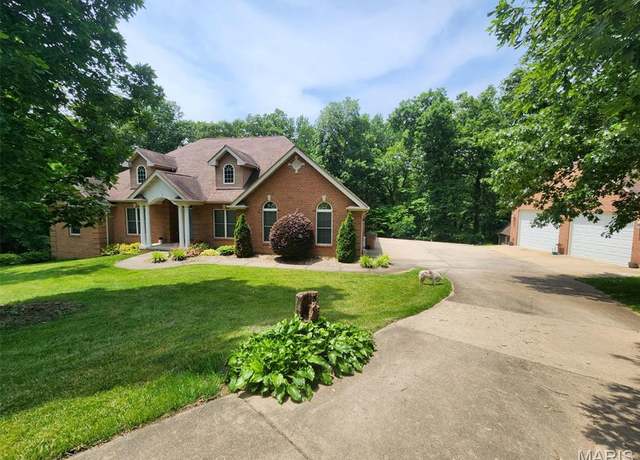 Property at 377 Peaceful Hollow Dr, Washington, MO 63090, 5 beds, 3.5 baths