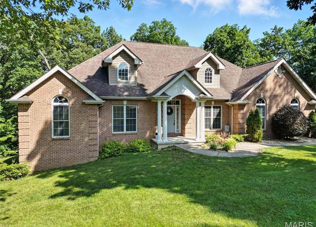 Property at 377 Peaceful Hollow Dr, Washington, MO 63090, 5 beds, 3.5 baths