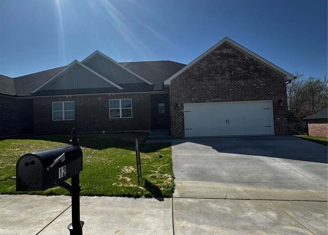 Property at 12 Creekside Way, Cape Girardeau, MO 63701, 4 beds, 3 baths