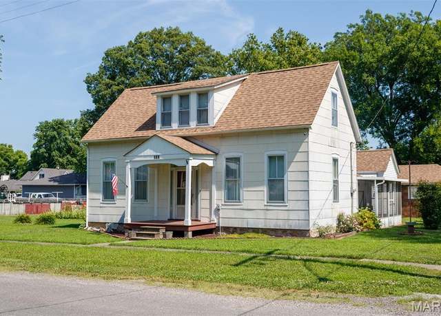 Property at 203 W Alton St, Marine, IL 62061, 3 beds, 1 bath