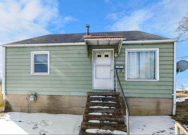 Property at 409 North St, Cape Girardeau, MO 63701, 4 beds, 1 bath