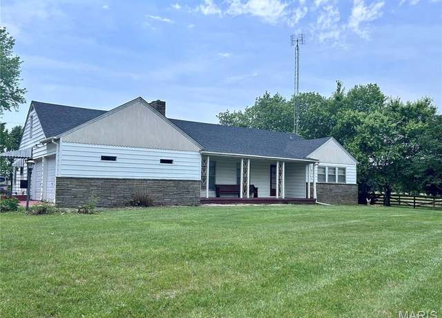 Property at 298 Mcleod St, Cuba, MO 65453, 3 beds, 1.5 baths