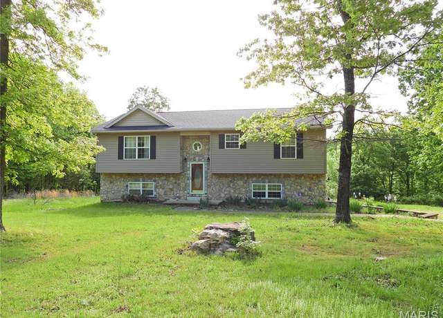 Property at 24630 Taylor Ln, St Robert, MO 65584, 4 beds, 3 baths
