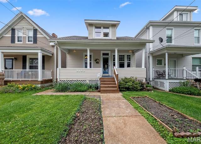 Property at 3140 Walter Ave, Maplewood, MO 63143, 3 beds, 1 bath