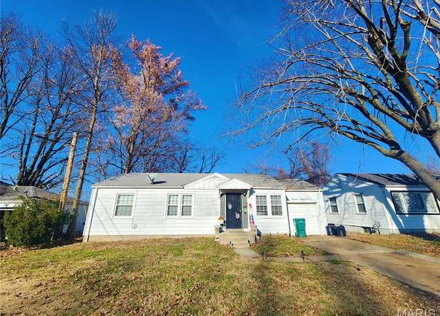 Property at 1161 Nectar Dr, St Louis, MO 63137, 3 beds, 1 bath