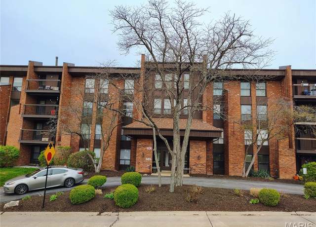 Property at 585 Coeur De Royale Dr #206, Creve Coeur, MO 63141, 1 bed, 1.5 baths