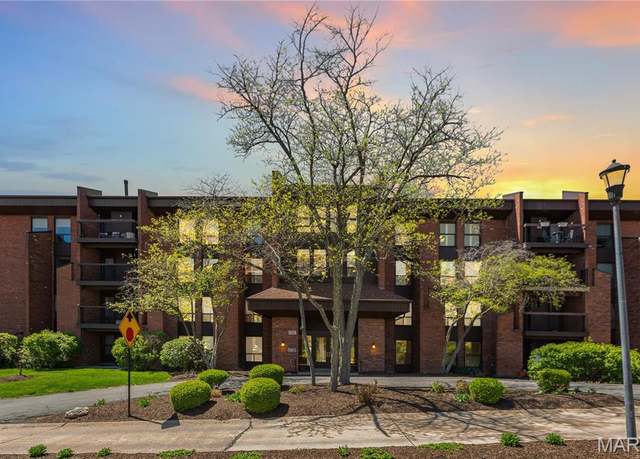 Property at 585 Coeur De Royale Dr #206, Creve Coeur, MO 63141, 1 bed, 1.5 baths