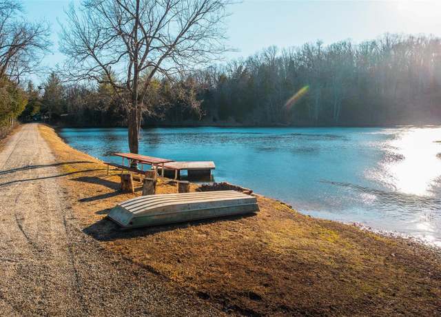 Property at 820 Lakesite Dr, St Clair, MO 63077