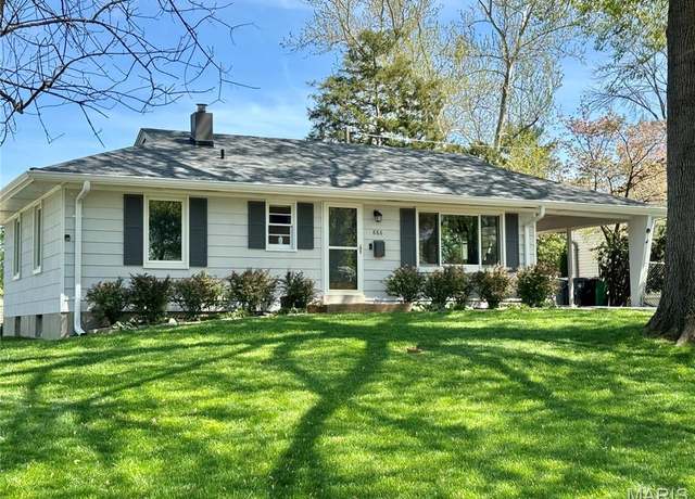 Property at 886 Dewberry Ct, St Louis, MO 63122, 2 beds, 2 baths