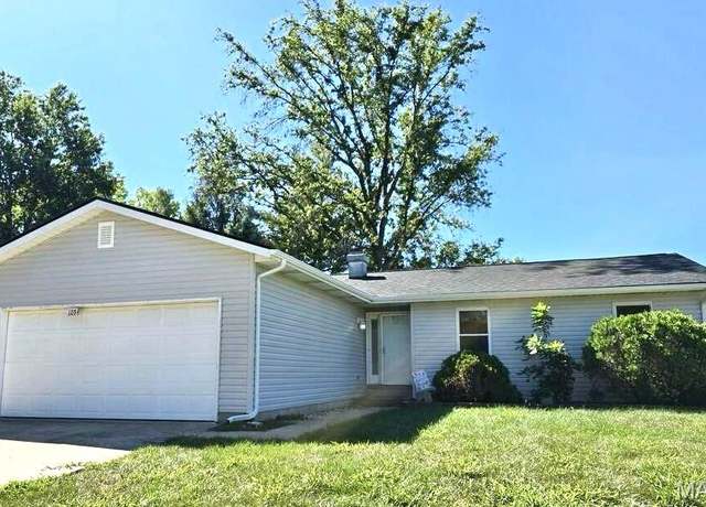 Property at 105 Center Grove Dr, O'fallon, IL 62269, 3 beds, 2 baths