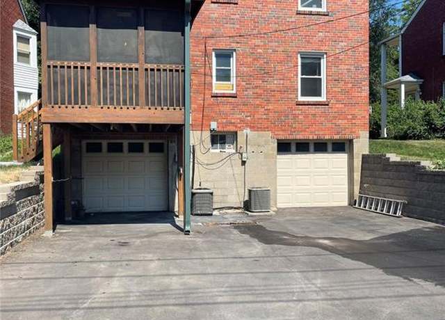 Property at 1060 E Linden Ave, Richmond Heights, MO 63117, 2 beds, 1 bath