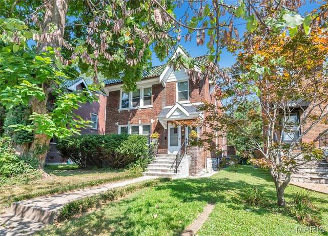 Property at 1026 Claytonia Ter, St Louis, MO 63117, 4 beds, 2 baths